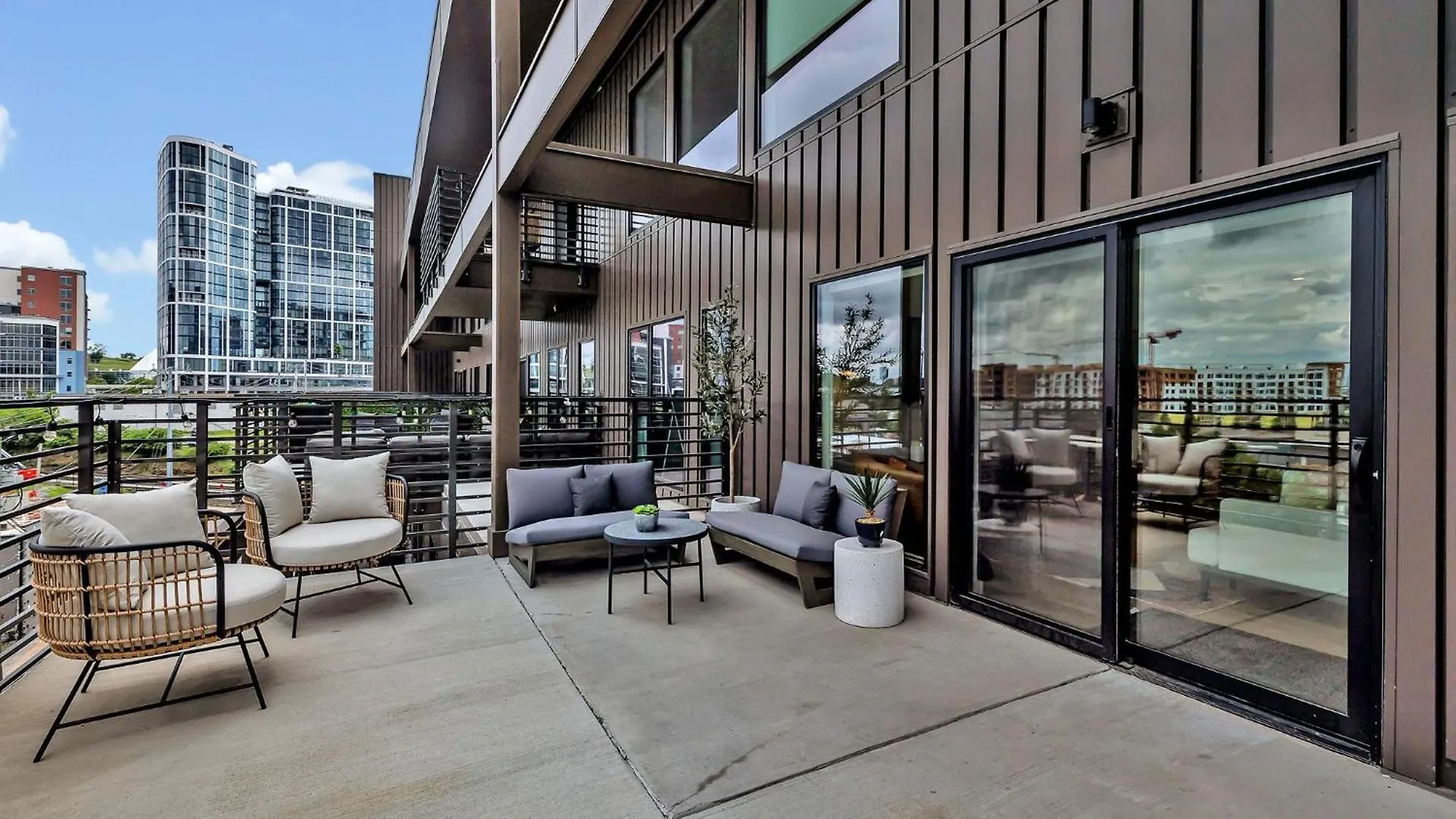 Holiday home Nashville - 635 7Th Ave S Unit 610